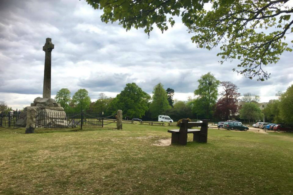 Oorlogsmonument Lyndhurst #1