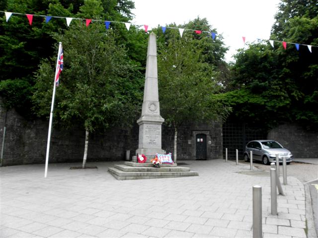 Oorlogsmonument Tandragee #1