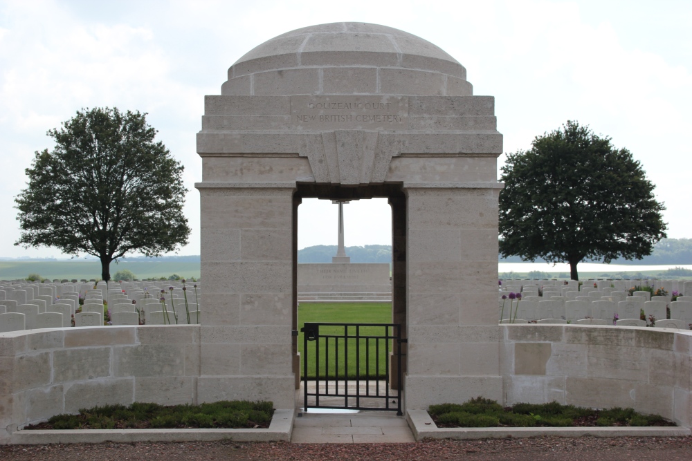 Commonwealth War Cemetery Gouzeaucourt New