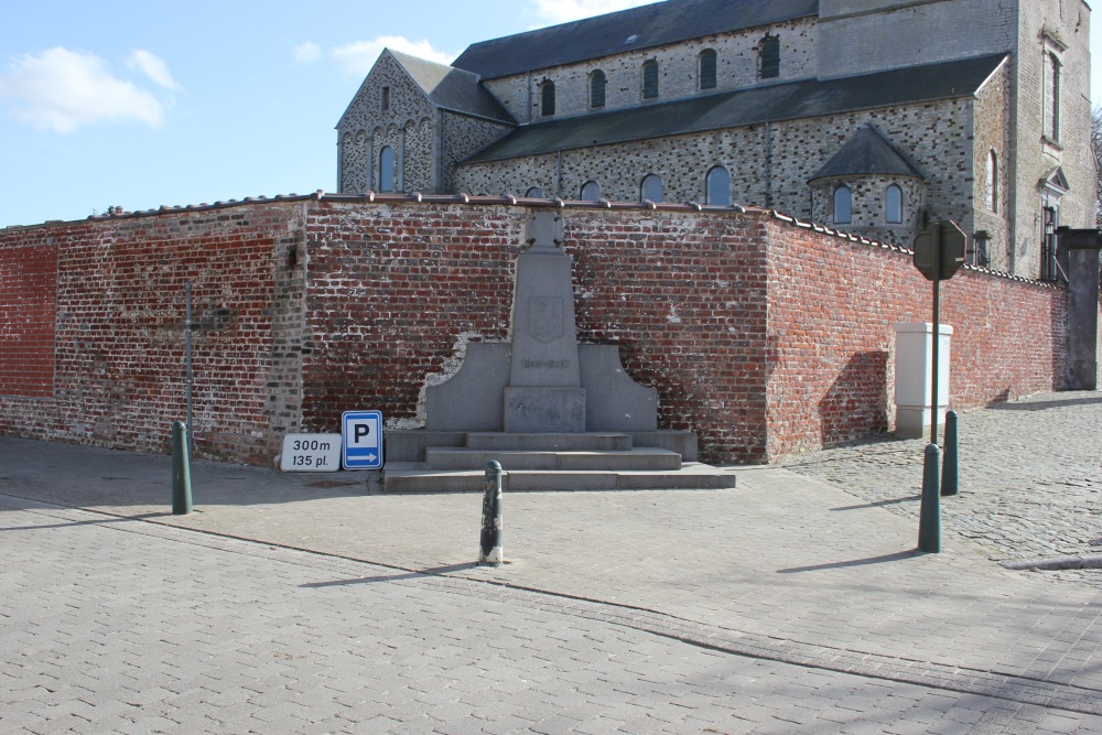 Monument Tweede Wereldoorlog Bierbeek #1