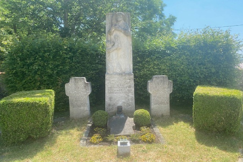 Monument Gesneuvelden Eerste en Tweede wereldoorlog #1