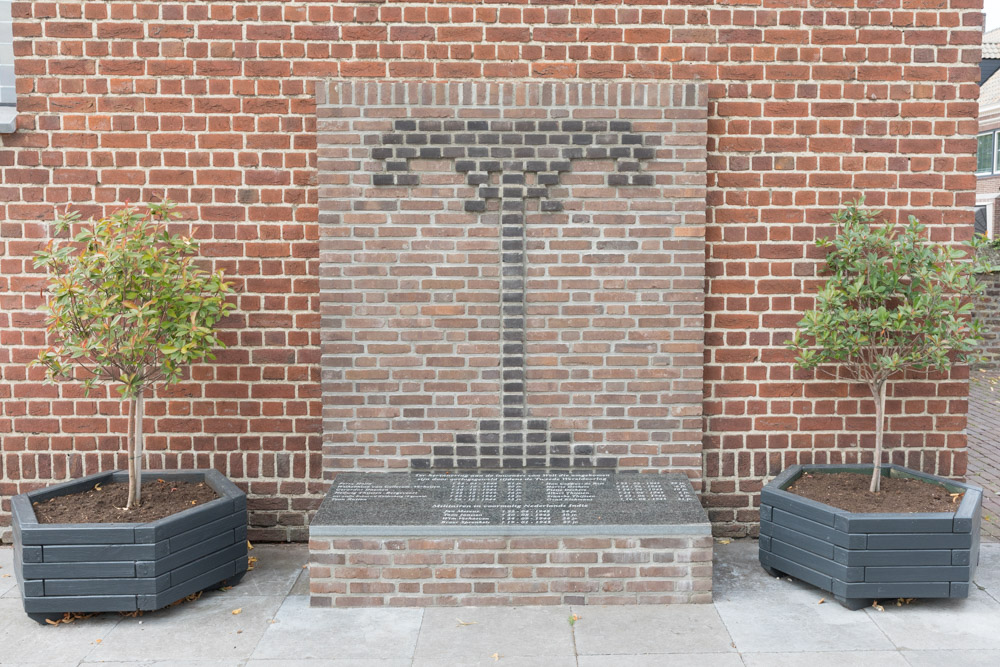 War Memorial Well