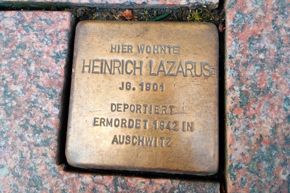 Stolperstein Groe Strae 15-19