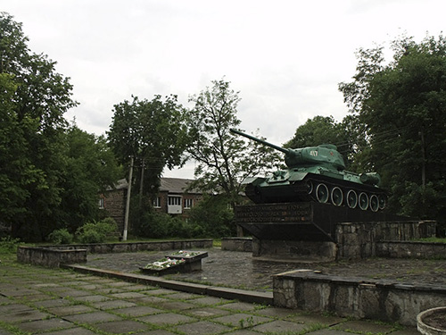 Liberation Memorial (T-34/85 Tank)