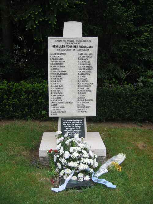 Monument Omgekomen Militairen Ede #5