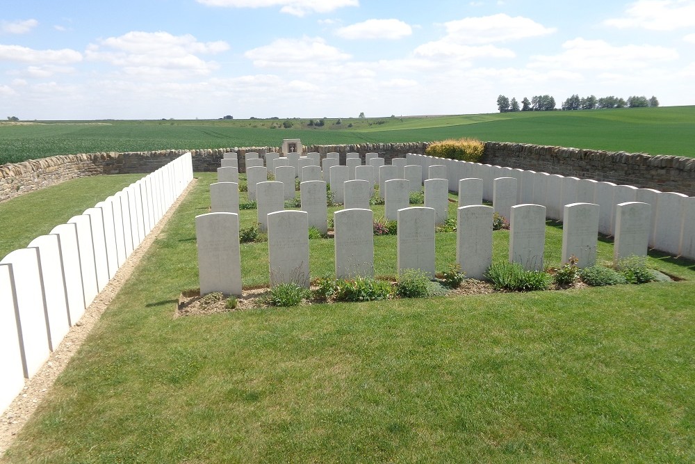 Commonwealth War Cemetery Targelle Ravine #3