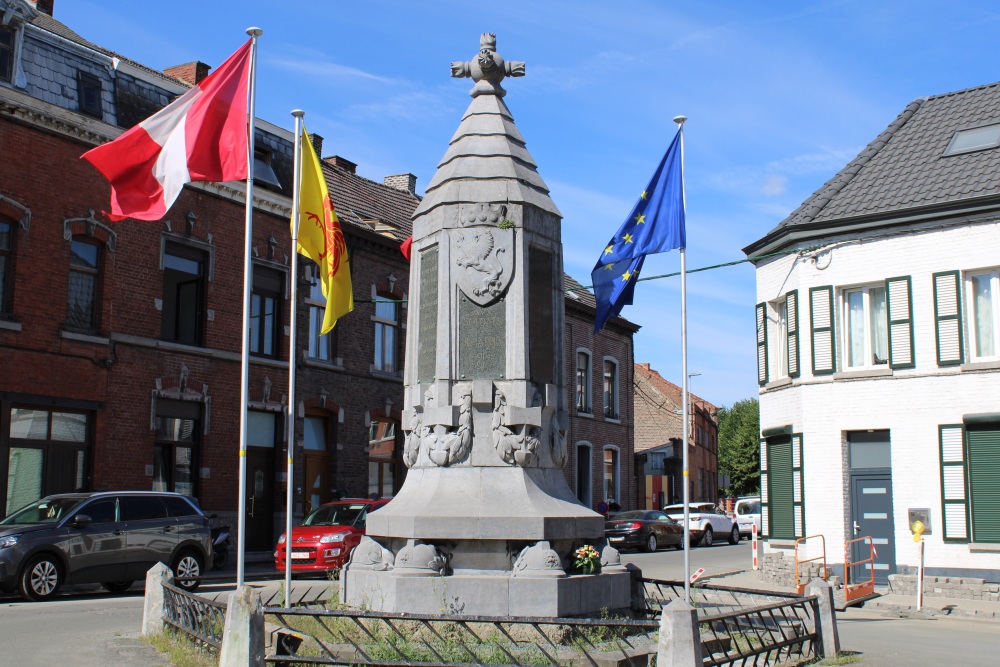 War Memorial Jemappes #2