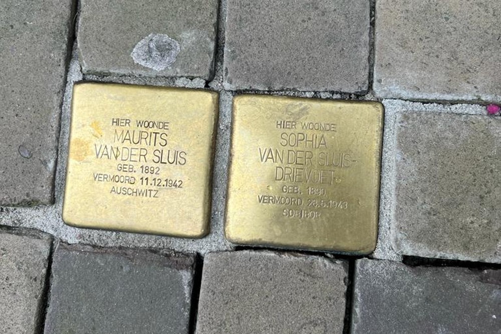 Stolpersteine Roggenstraat 11 #1