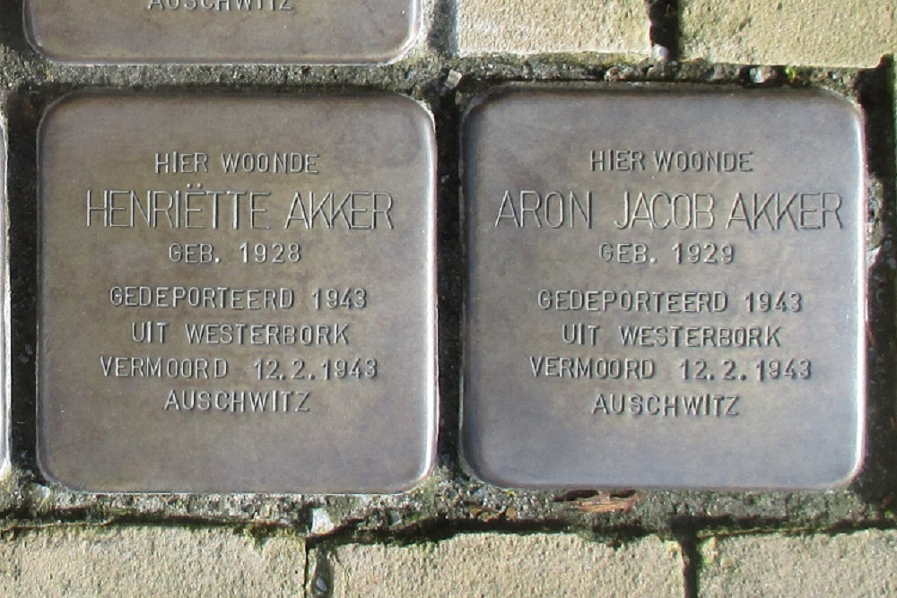 Stolpersteine Broerstraat 8 #4