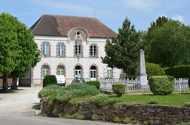 Oorlogsmonument Montpothier #1