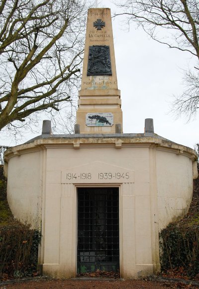 War Memorial La Capelle #2