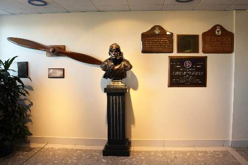 Memorials Ronaldsway Airport