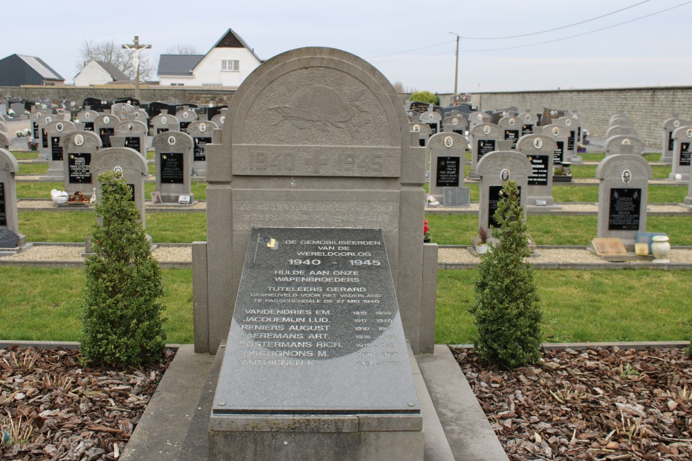 War Memorial Cemetery Waanrode #2