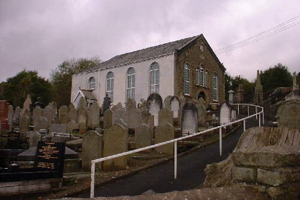 Oorlogsgraven van het Gemenebest Glyn Neath Congregational Chapelyard #1