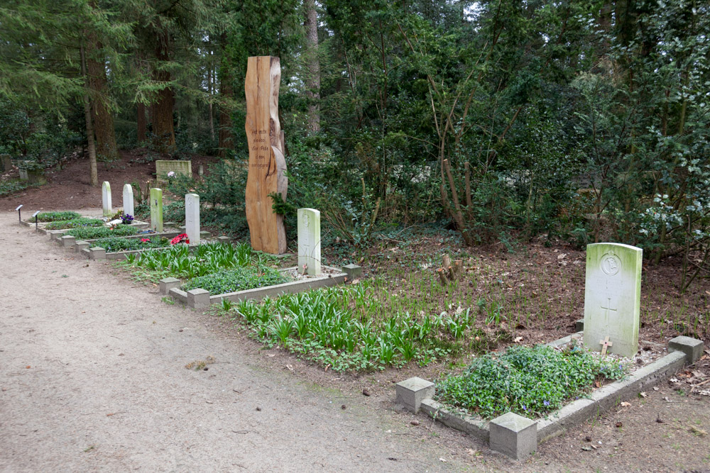 Oorlogsgraven van het Gemenebest Algemene Begraafplaats Lochem #2