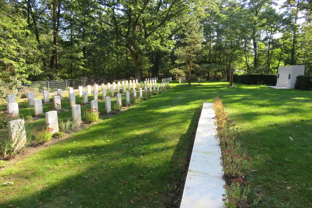 Commonwealth War Cemetery Zehrensdorf (Indian) #2
