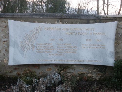 Oorlogsmonument Villiers-le-Bâcle #1