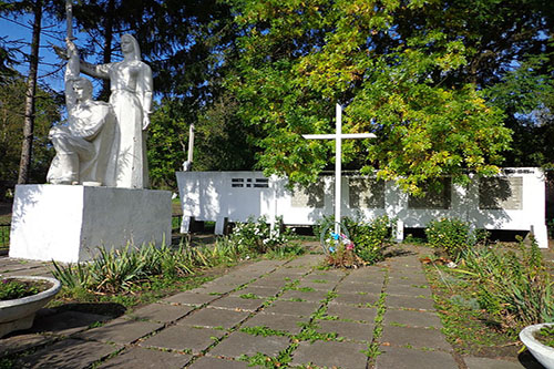 Oorlogsmonument Baykivtsi #1