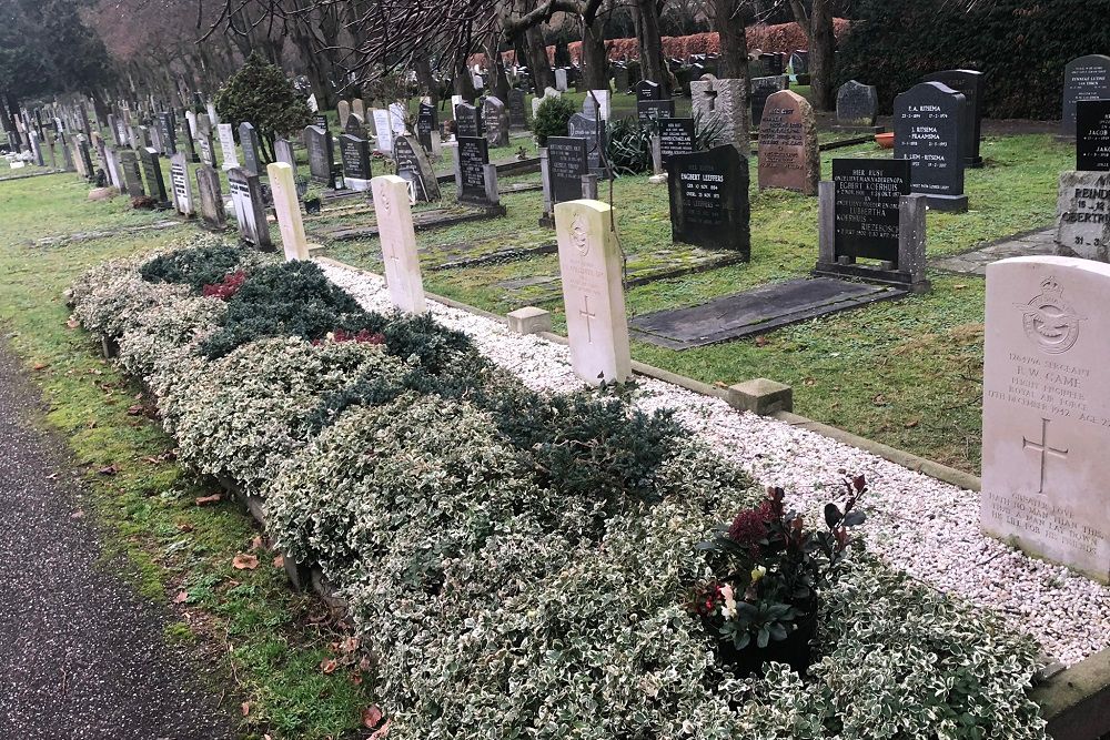 Commonwealth War Graves (Bergklooster)