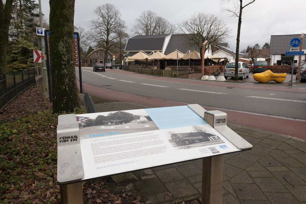 Informatiebord Caf de Waldhoorn in oorlogstijd #5