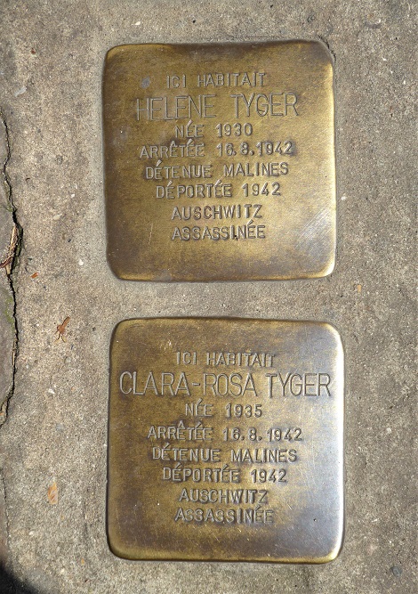 Stolpersteine Huidevettersstraat 90 #3