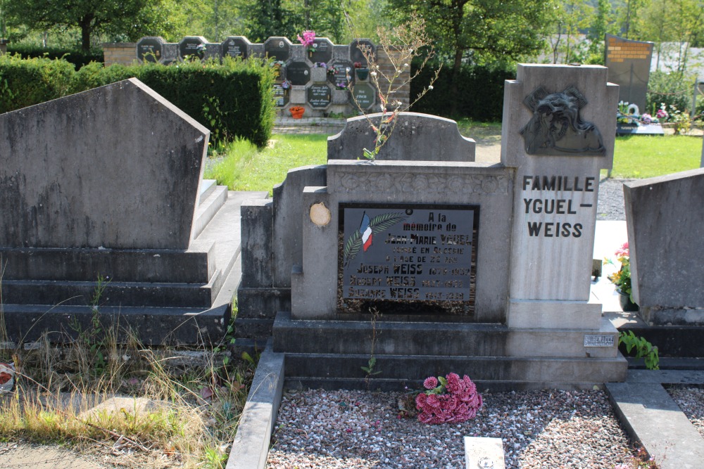 French War Grave Saint-Lger #1