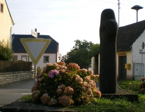 War Memorial Altscheid #2