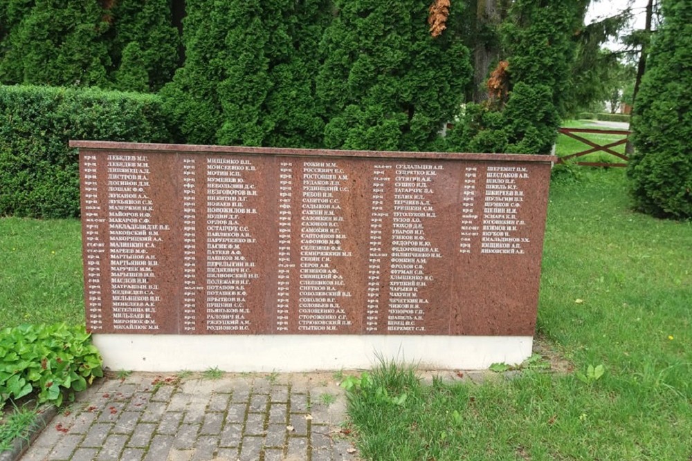 Soviet War Cemetary Lukšiai #2