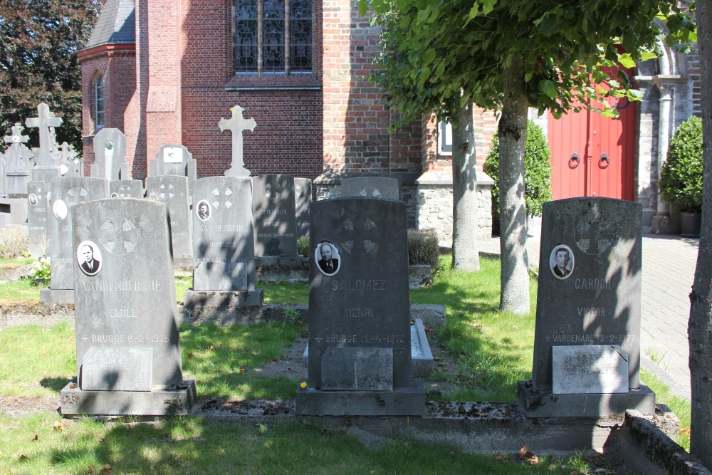 Belgische Graven Oudstrijders Varsenare Kerkhof #2