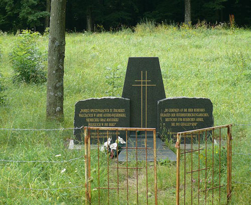 Oorlogsbegraafplaats Lopiennik Podleśny #1