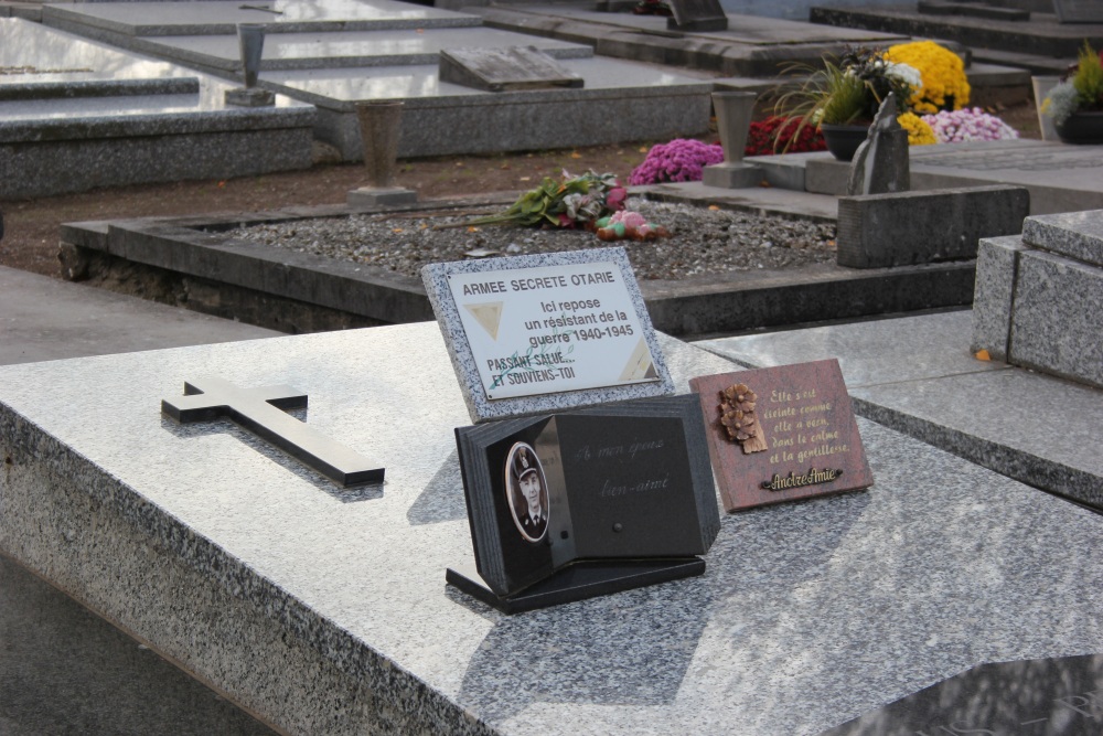 Belgian Graves Veterans Waremme #3