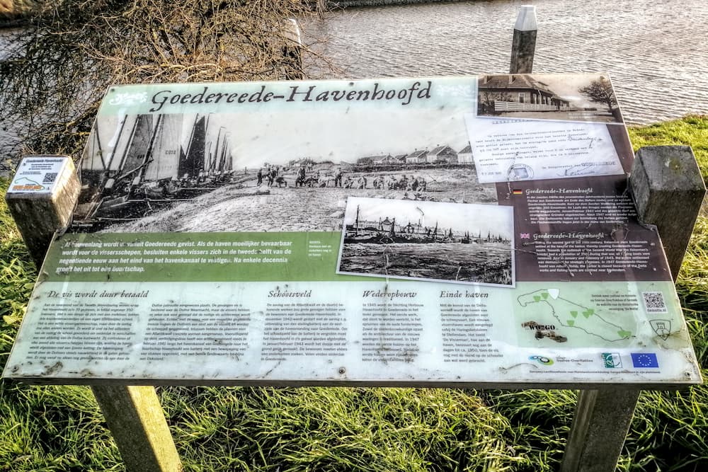 Informatiebord Atlantikwall Havenhoofd Goedereede #1