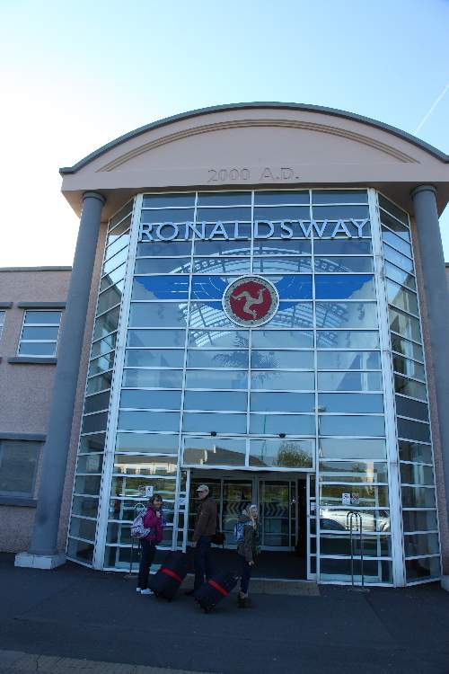 Memorials Ronaldsway Airport #5