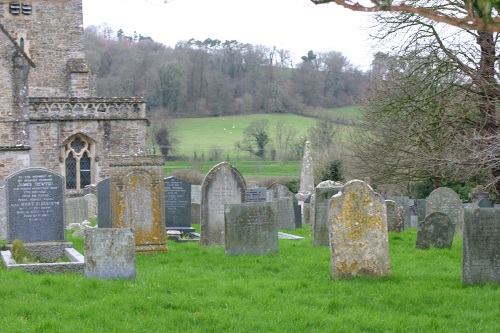 Oorlogsgraf van het Gemenebest St. John the Baptist Churchyard