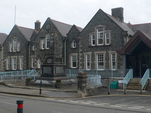 Oorlogsmonument Llangefni #1