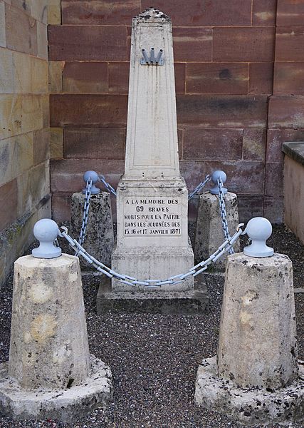 Monument Franse Soldaten Vyans-le-Val #1