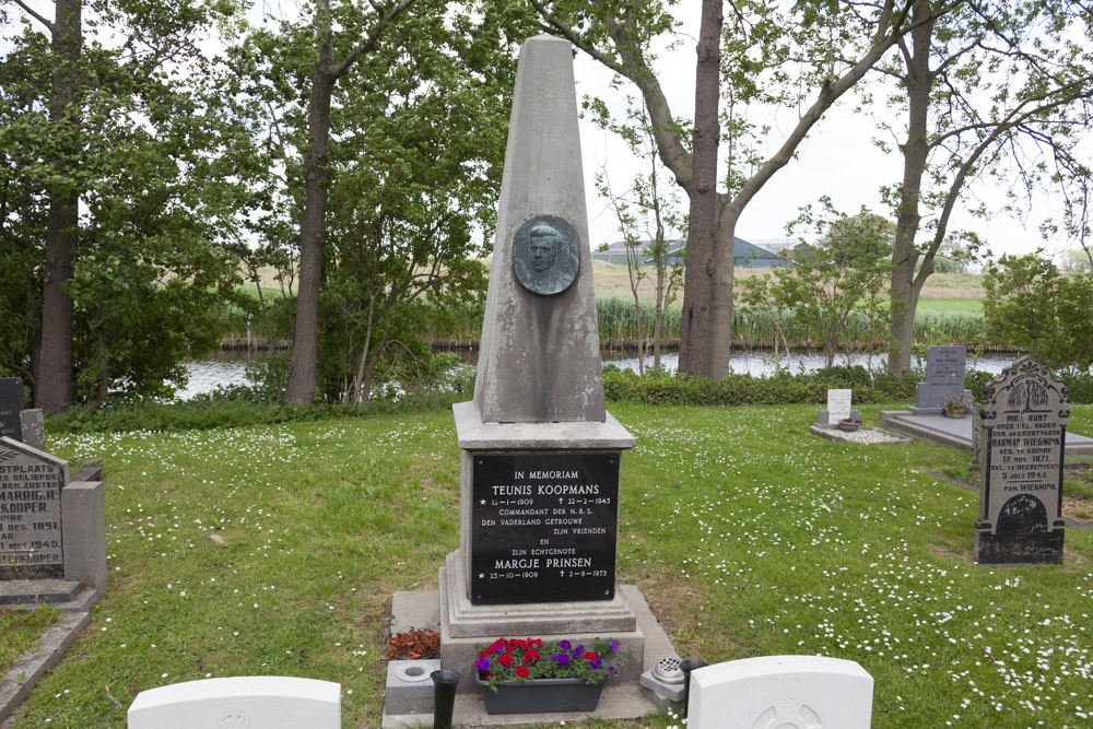 Nederlands Grafmonument Gemeentelijke Begraafplaats Kuinre #1