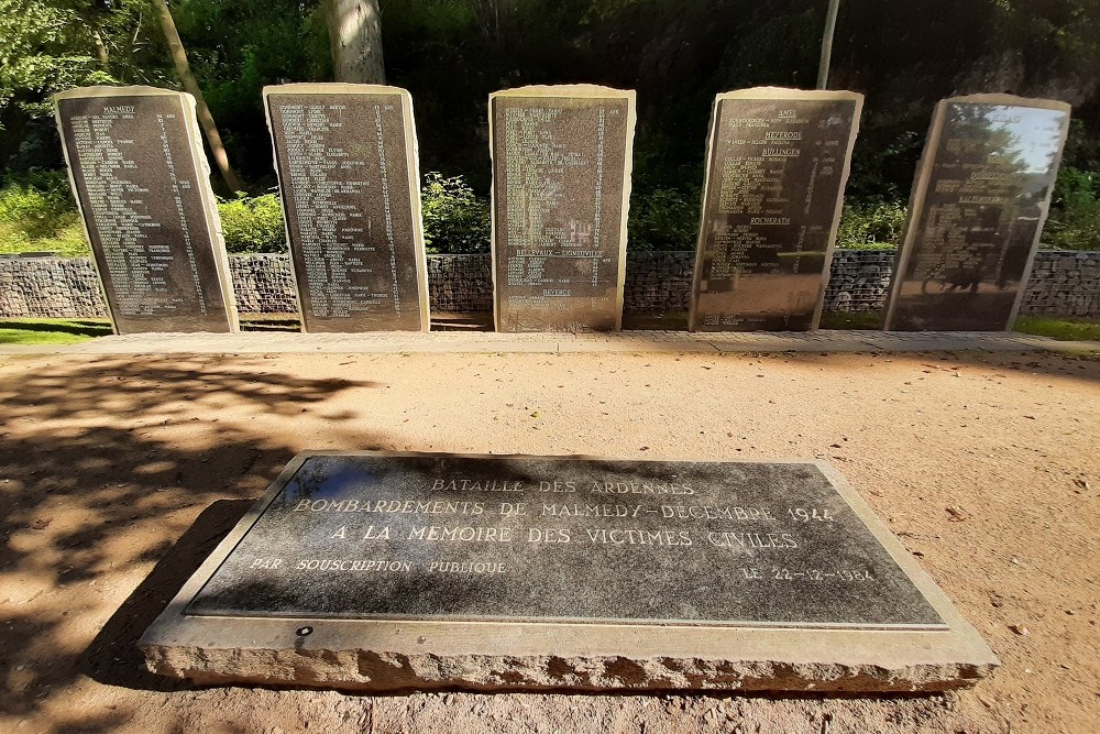 Monument Burgerslachtoffers Bombardement 23-12-1944 Malmedy #1