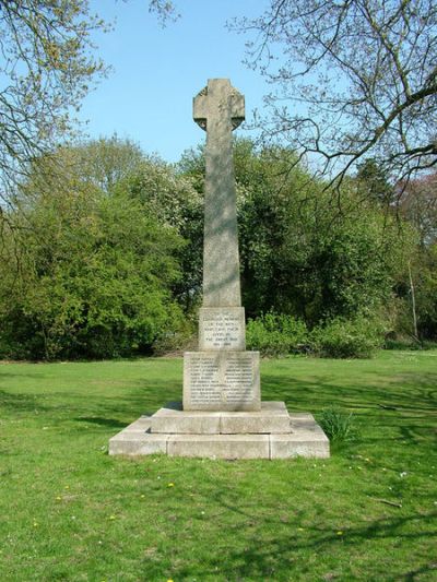 War Memorial Harmer Green and Digswell