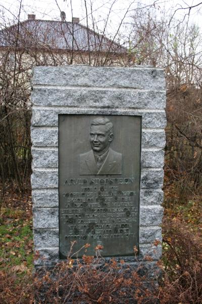 Monument Arvid Kristian Storsveen #1