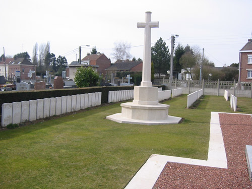 Commonwealth War Graves Aulnoy #1