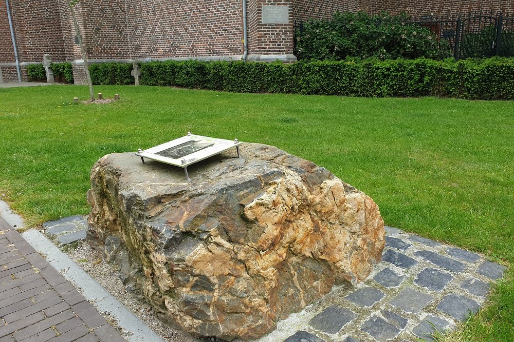 Liberation Route Marker 202: The Watchman over the Peel #1