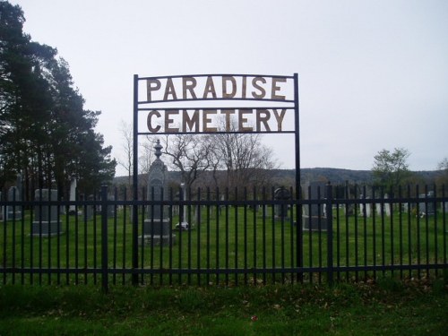 Oorlogsgraf van het Gemenebest Paradise Public Cemetery #1