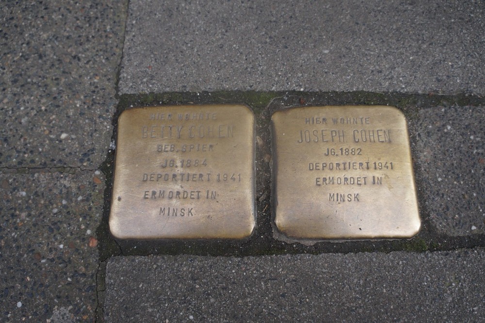 Stolpersteine Oststraße 52