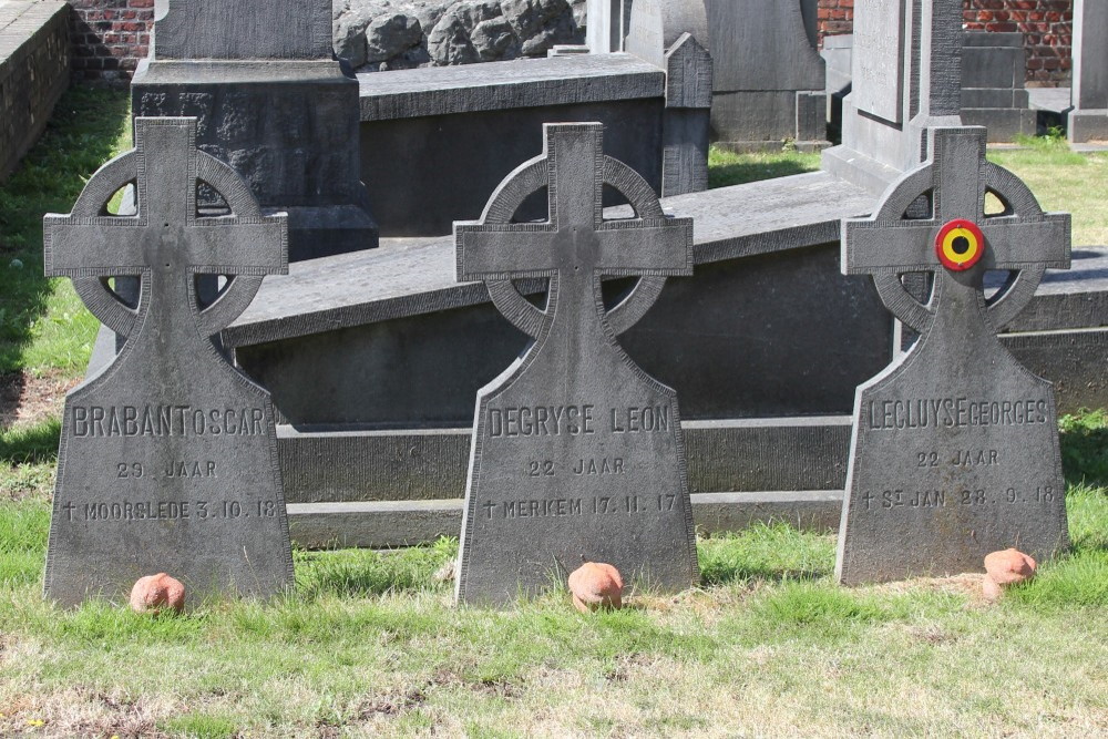 Belgian War Graves Sint-Jan #2