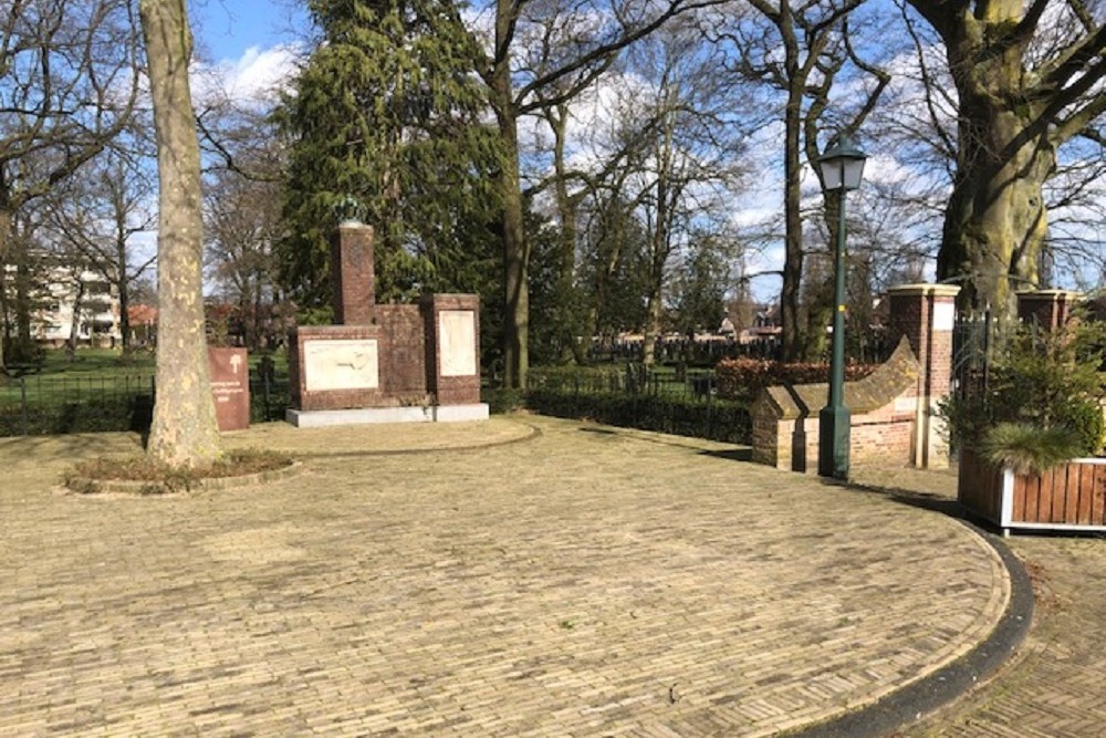 Oorlogsmonument Rijssen #2