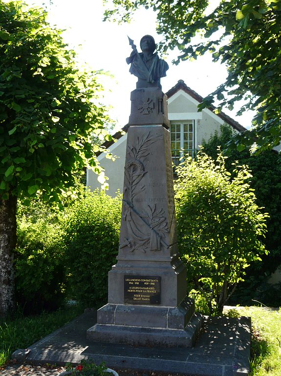 War Memorial Jou-sous-Monjou