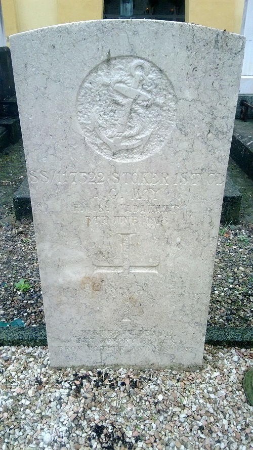 Commonwealth War Grave Fiorenzuola D'arda Communal Cemetery