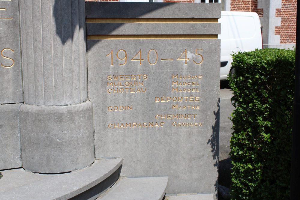 War Memorial Labuissière #4