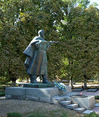 War Memorial Prymorsk #1